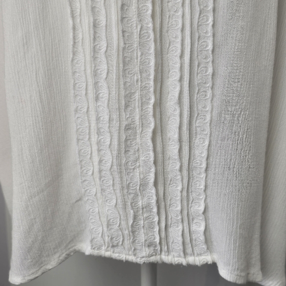 O'Neill White Short Sleeve Boxy V-neck Lightweight Blouse, Sz L (Ptp 26") - Picture 6 of 8